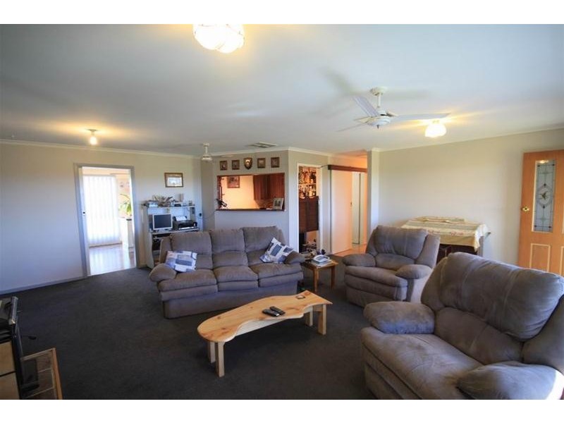 12 Centre Road, Mannum SA 5238