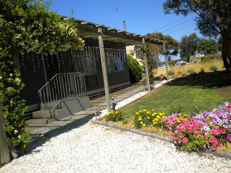 14 Anne Street, Mannum SA 5238