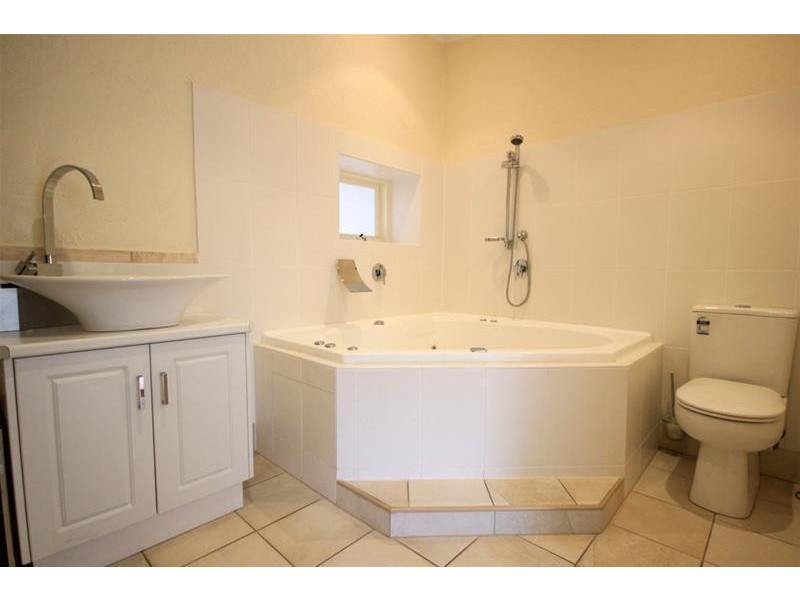 30 Onkaparinga Valley Road, Charleston SA 5244