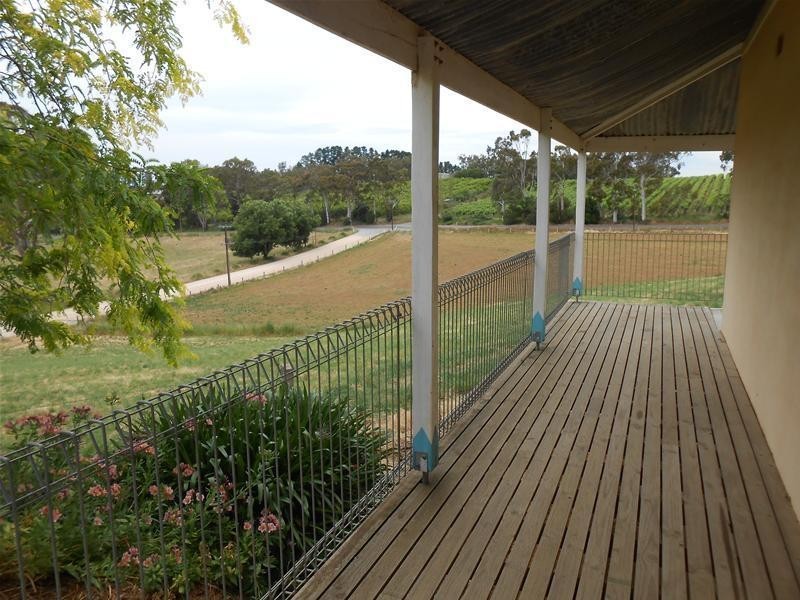 272 Kumnick Hill Road, Woodside SA 5244