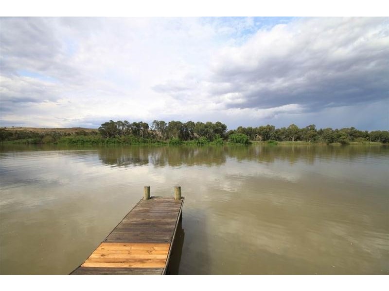 1453 East Front Road, Younghusband SA 5238