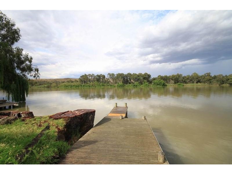 1453 East Front Road, Younghusband SA 5238