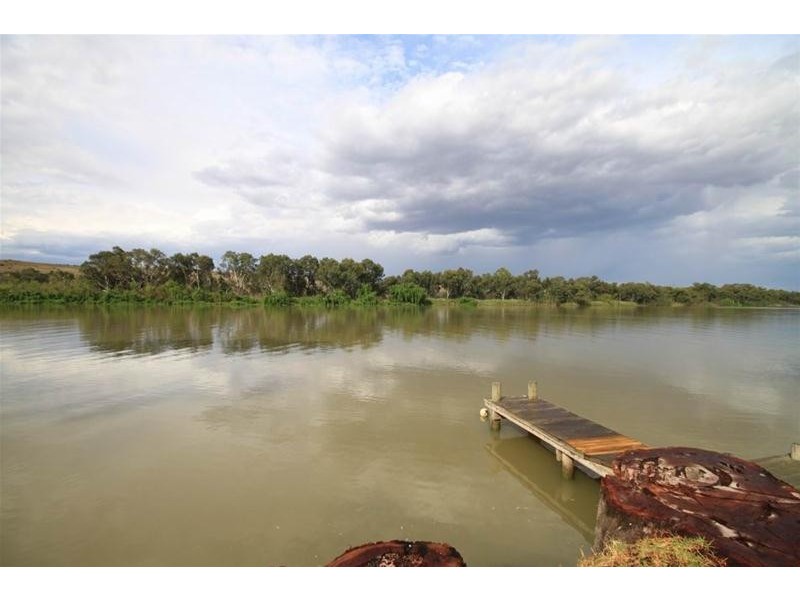 1453 East Front Road, Younghusband SA 5238