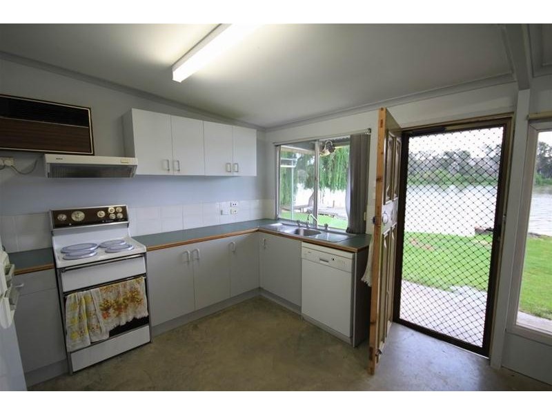 1453 East Front Road, Younghusband SA 5238