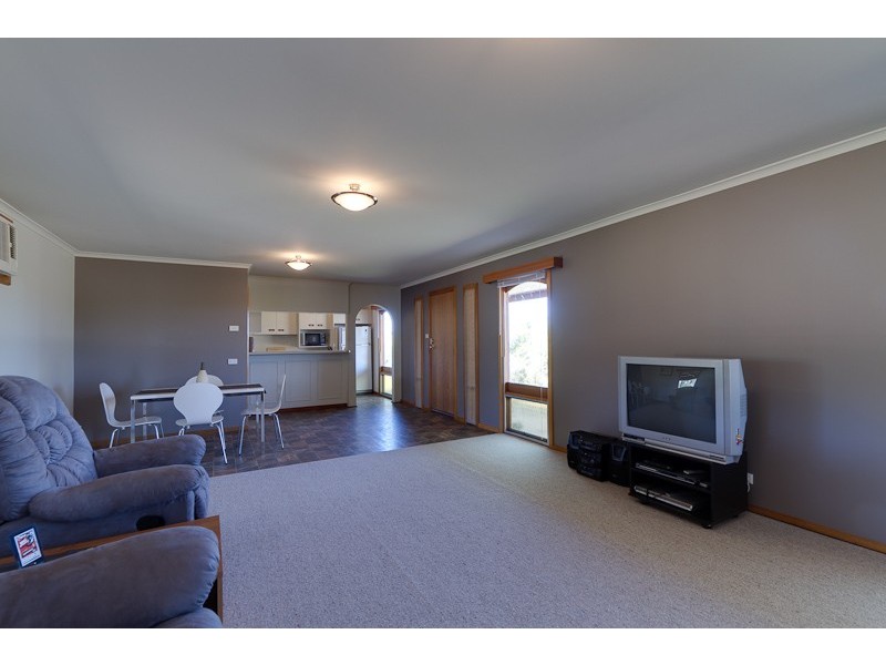 8 Riverview Road, Bowhill SA 5238