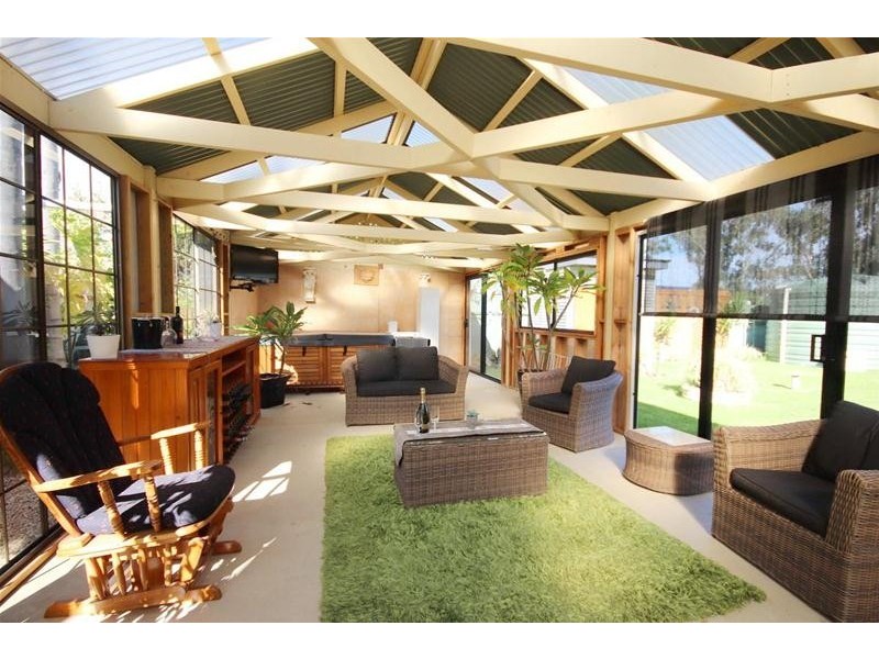 27 Murray Terrace, Cowirra Via, Mannum SA 5238