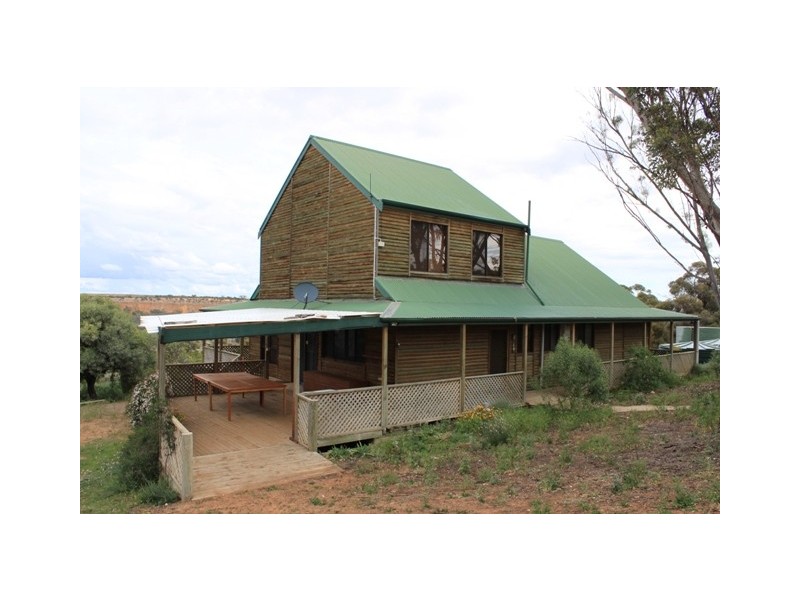 69 Post Office Road DEVON DOWNS near, Swan Reach SA 5354