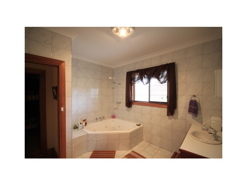 69 Post Office Road DEVON DOWNS near, Swan Reach SA 5354