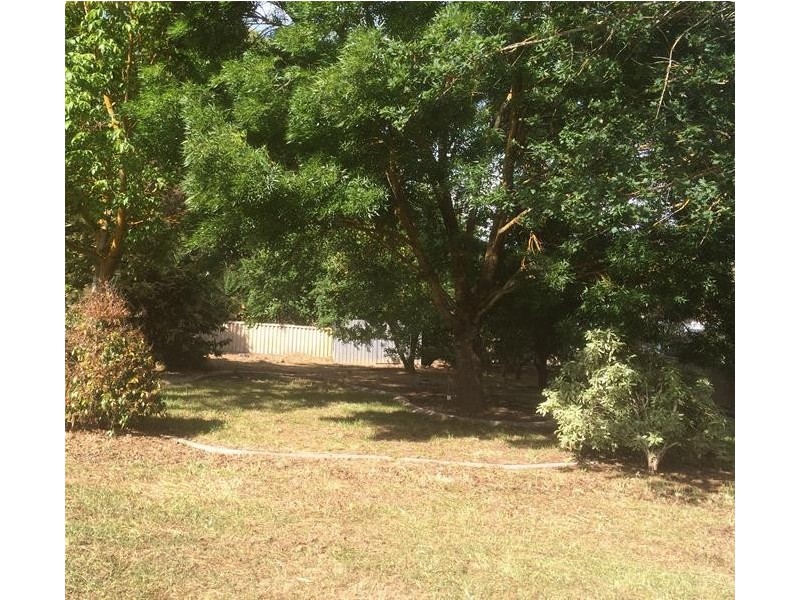 8 Jaensch Road, Hahndorf SA 5245