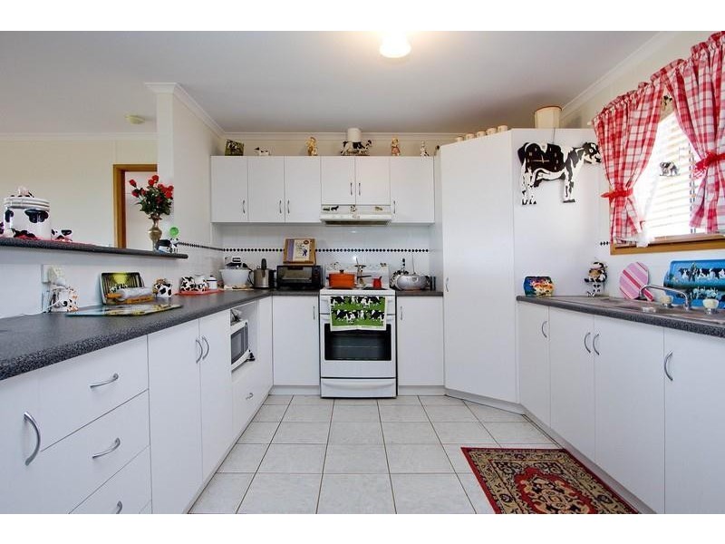 5 Esplanade, Mannum SA 5238