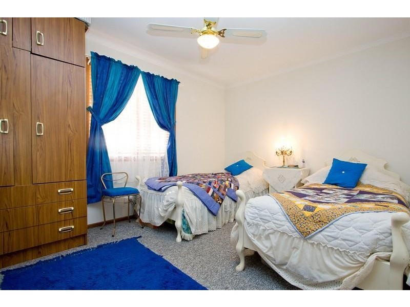 5 Esplanade, Mannum SA 5238