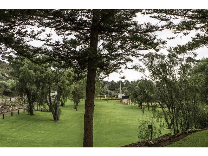 16 ‘Aruma River Resort’ Cliff View Drive, Walker Flat SA 5238