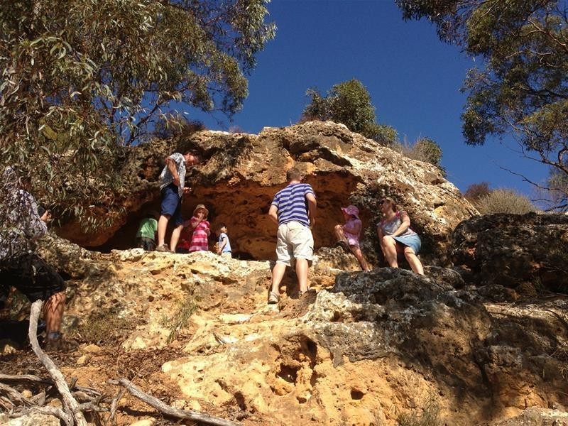 16 ‘Aruma River Resort’ Cliff View Drive, Walker Flat SA 5238