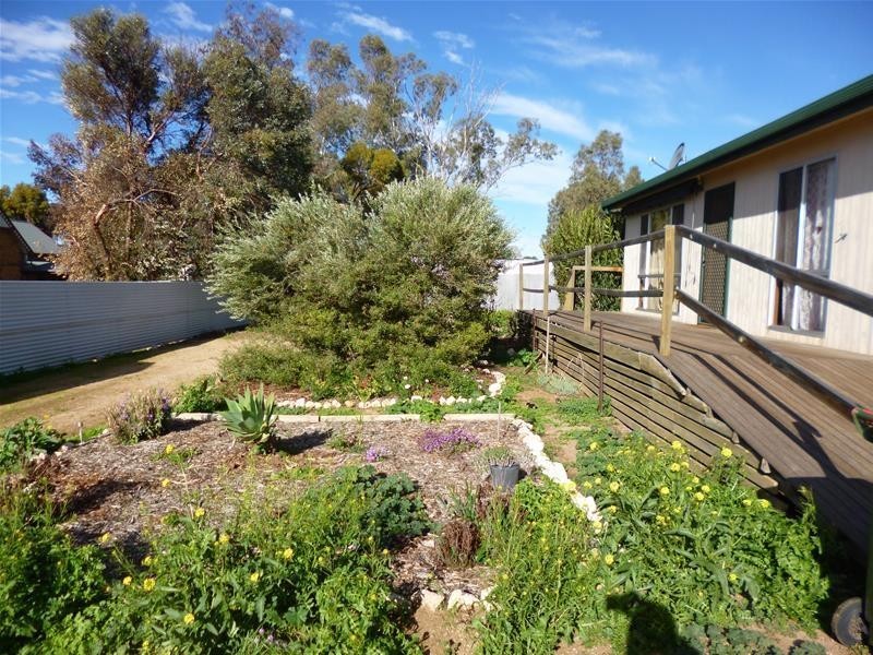 18 Berryman Avenue, Mannum SA 5238