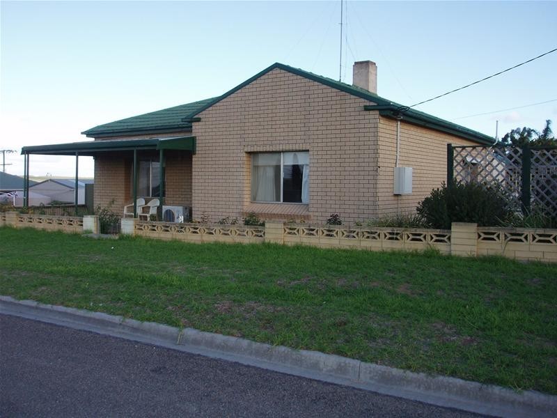 4 Douglas Street, Mannum SA 5238
