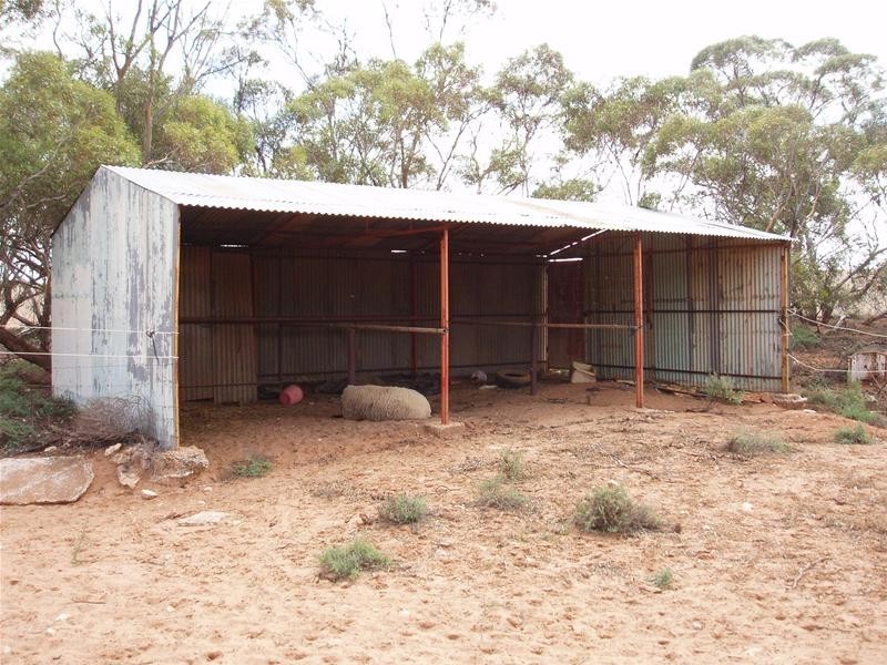 ‘May-Lee’ Maggea Road BOOLGUN via, Waikerie SA 5330
