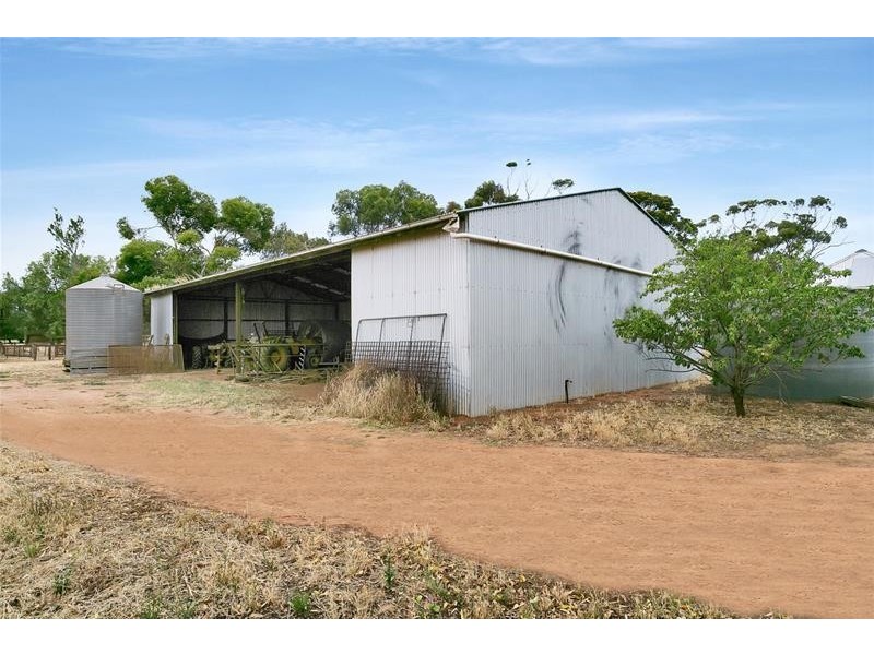 129 North Bremer Road, Callington SA 5254