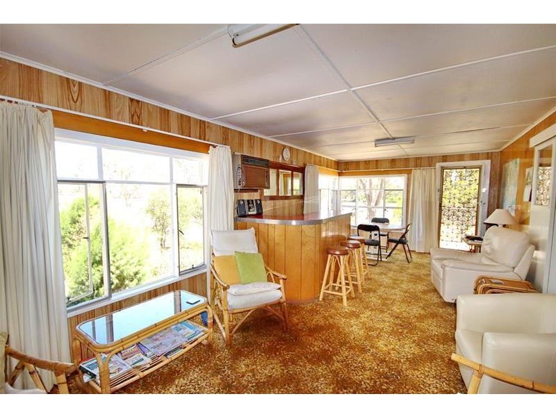 1 River Reserve Road, Swan Reach SA 5354