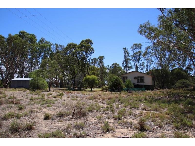 1 River Reserve Road, Swan Reach SA 5354