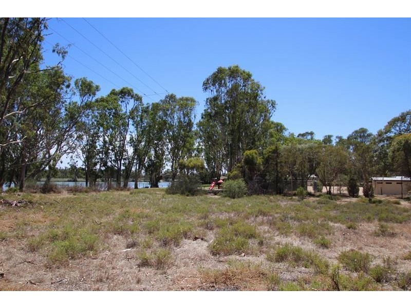 1 River Reserve Road, Swan Reach SA 5354