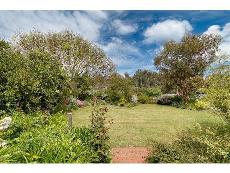 25 Adelaide Mannum Road, Tungkillo SA 5236