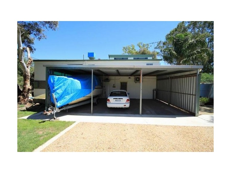 1 Murray Terrace COWIRRA Via, Mannum SA 5238