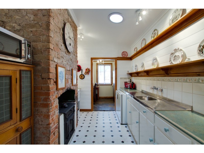 1 Schuetze Street, Mannum SA 5238