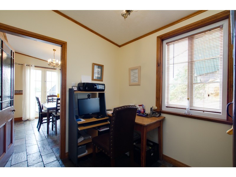 1 Schuetze Street, Mannum SA 5238