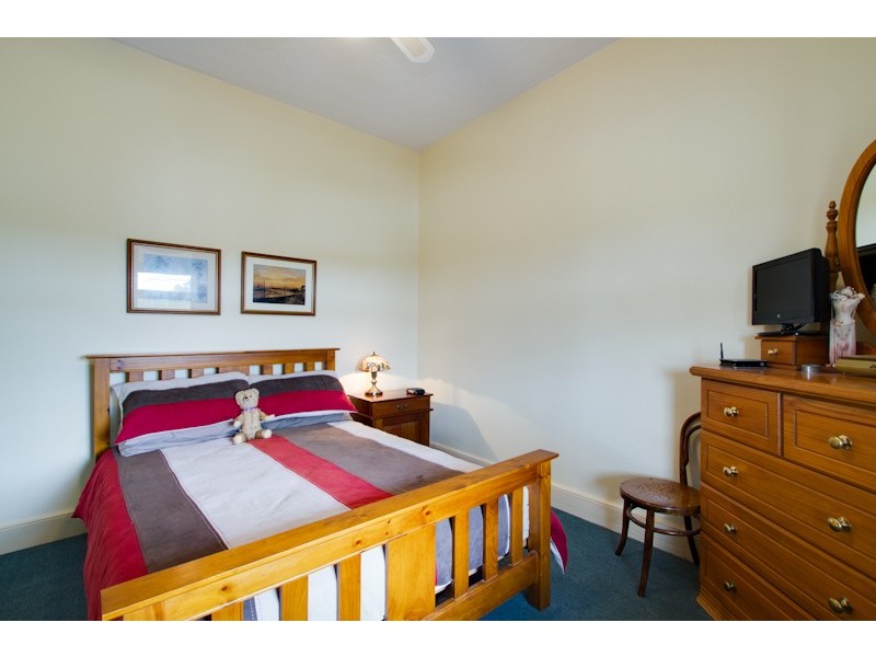 1 Schuetze Street, Mannum SA 5238