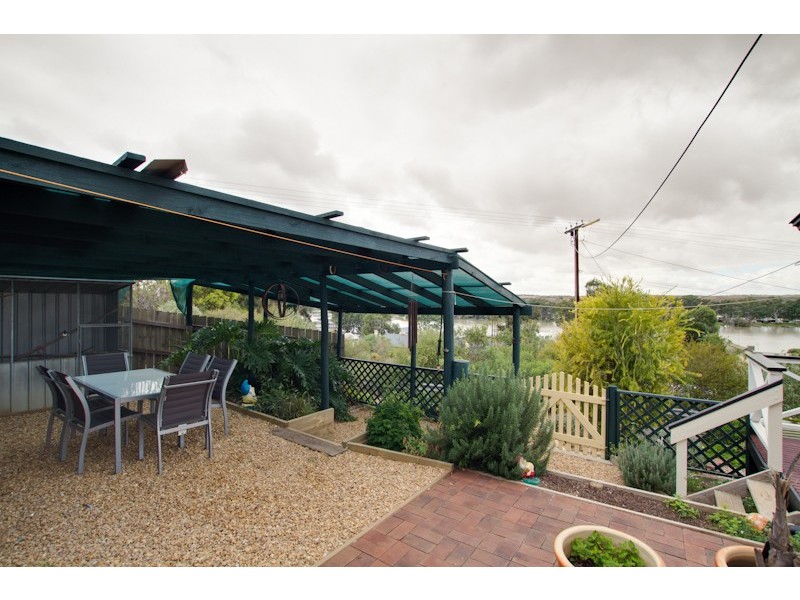 1 Schuetze Street, Mannum SA 5238