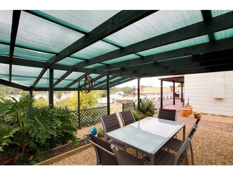 1 Schuetze Street, Mannum SA 5238