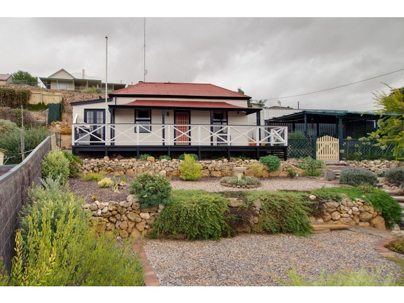 1 Schuetze Street, Mannum SA 5238