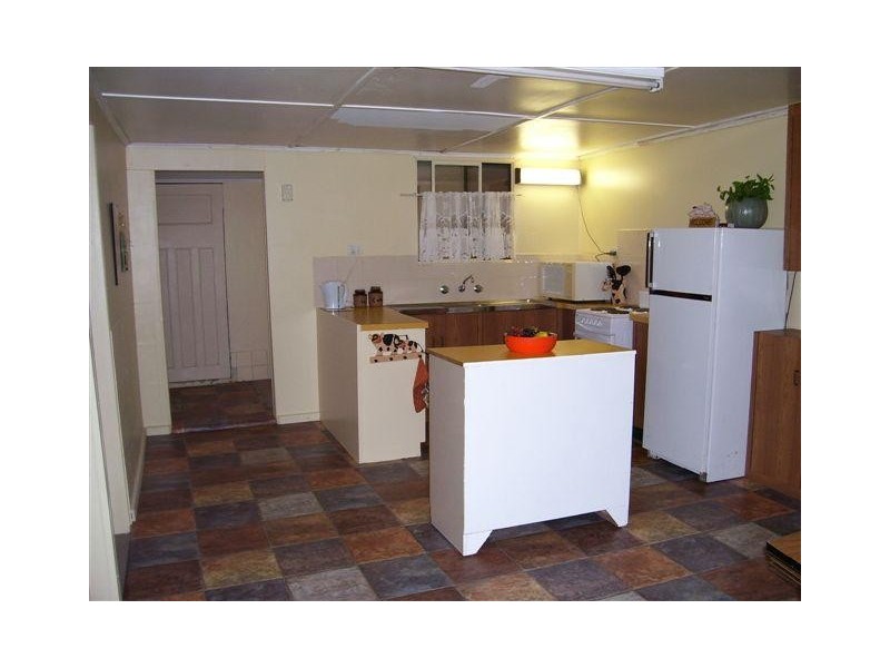 25 Horstmann Crescent, Swan Reach SA 5354