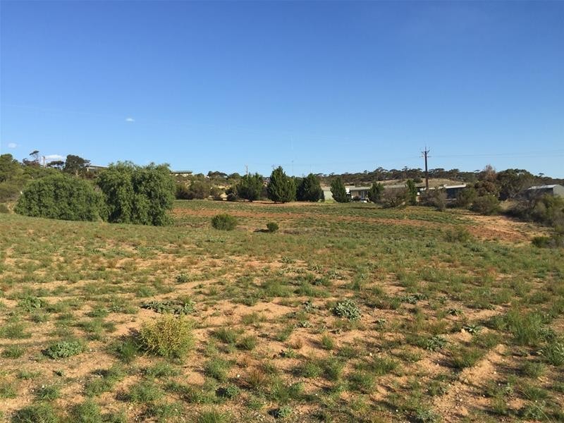 718 East Front Road, Younghusband SA 5238