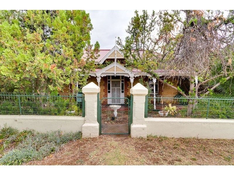 23 King George Street, Mannum SA 5238