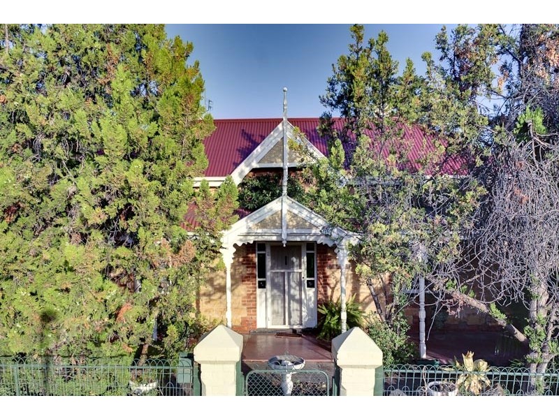 23 King George Street, Mannum SA 5238