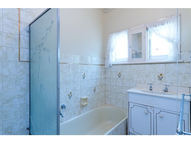 23 King George Street, Mannum SA 5238