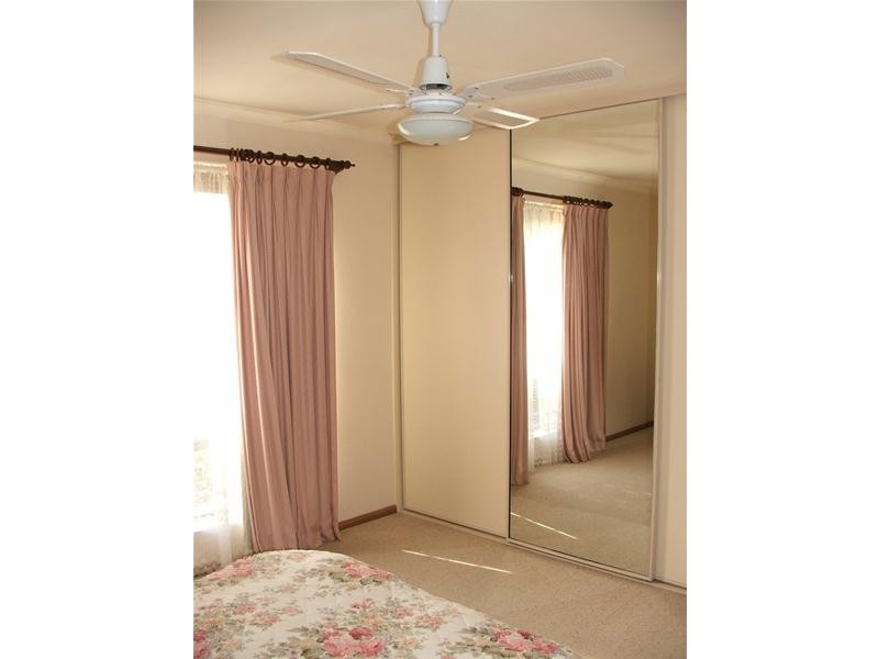 20 Anzac Avenue, Swan Reach SA 5354