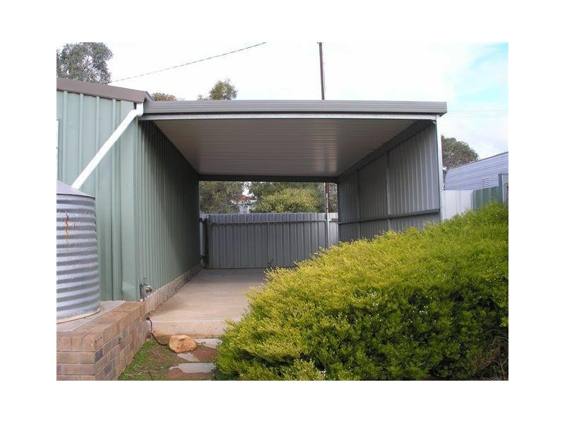 29 King George Street, Mannum SA 5238