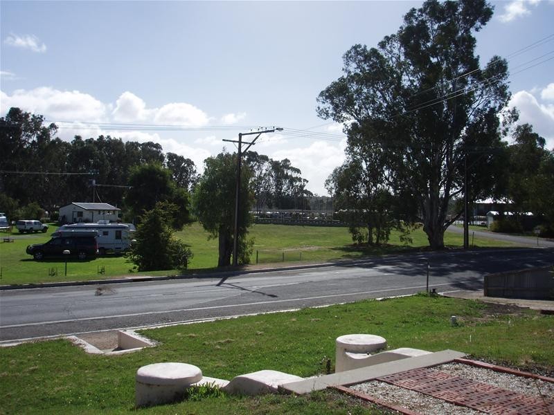 26 Victoria Street, Swan Reach SA 5354