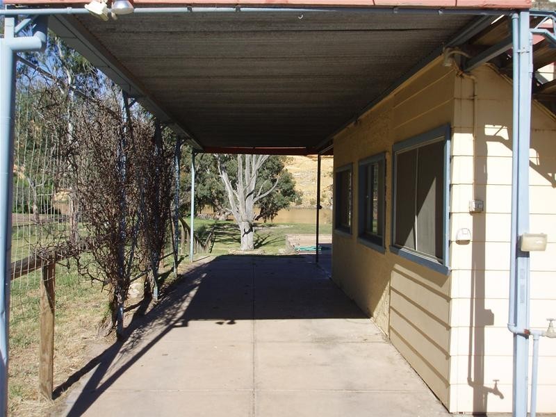 31 Rob Loxton Road, Walker Flat SA 5238