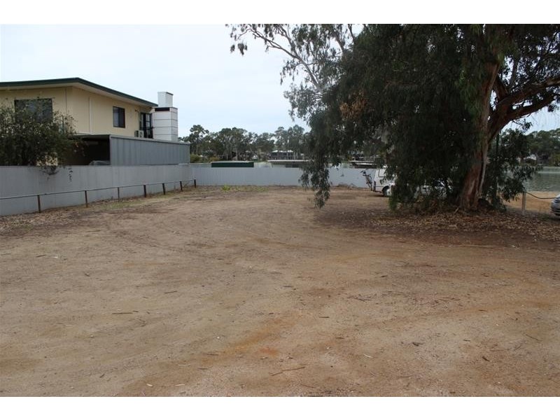 22 & 24 Randell Street, Mannum SA 5238