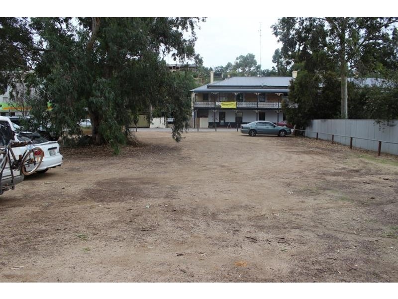 22 & 24 Randell Street, Mannum SA 5238