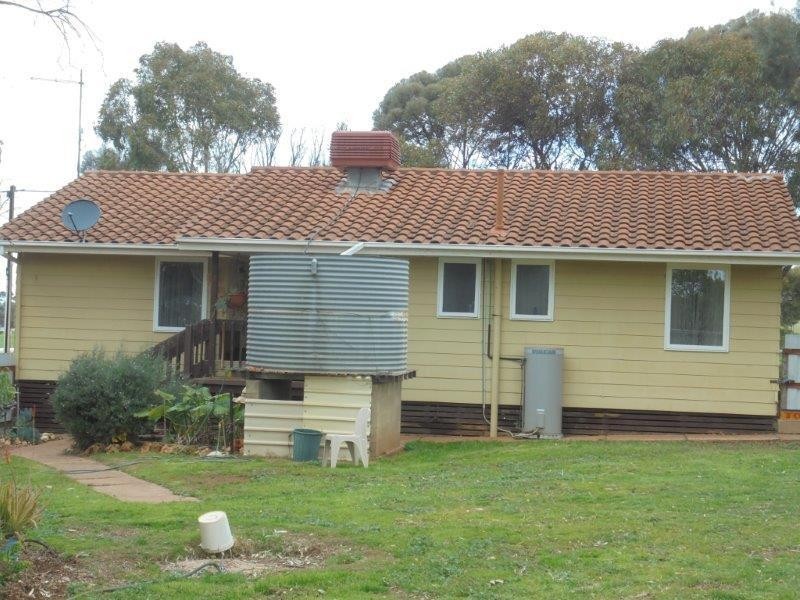 11 Education  Avenue, Palmer SA 5237