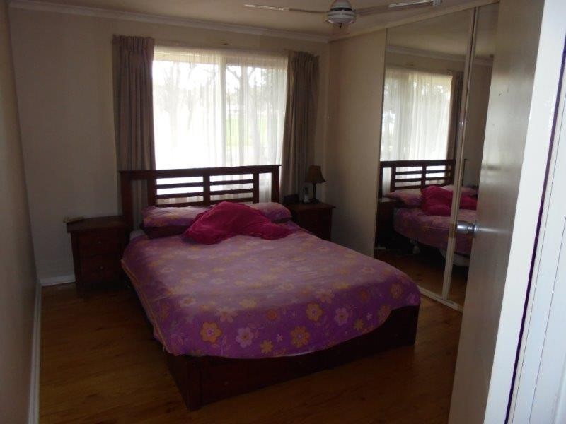 11 Education  Avenue, Palmer SA 5237