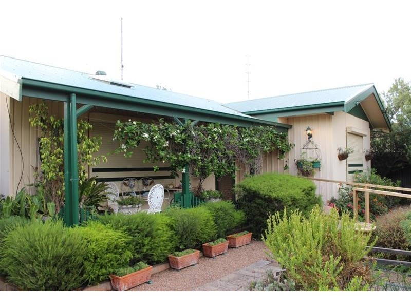 13 Rudolf Street, Mannum SA 5238