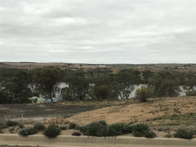 51 Esplanade, Mannum SA 5238