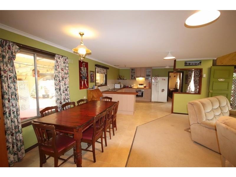 51 Esplanade, Mannum SA 5238