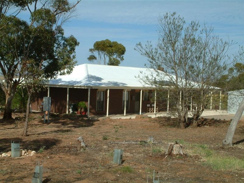 8 Belvedere Road, Mannum SA 5238