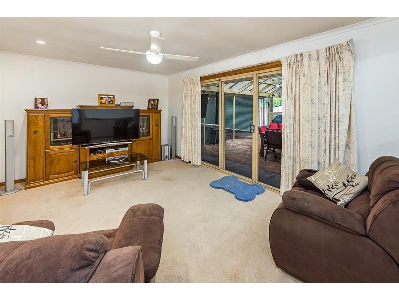 2 Fry Street, Mount Barker SA 5251